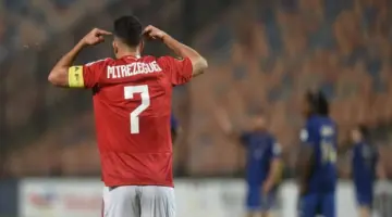 الأهلي يتجه لبيع تريزيجيه في الميركاتو الصيفي